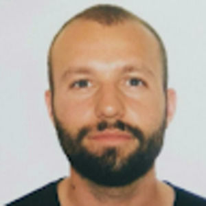 Meet your Posher, Gjoni